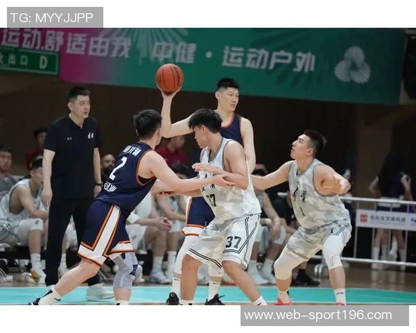 全运会小组赛周琦领衔四川男篮轻松战胜河南队取得胜利